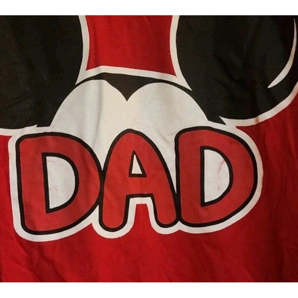 Disney Mickey Mouse Dad T-Shirt Mens XL Red Short Sleeve Graphic Tee CR80 Cotton - Picture 3 of 7